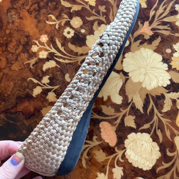 Lot 4 pairs FLAT SHOES SANDALS Nine West Oh Deer JOIE sz6 or 6.5 - Picture 3 of 10